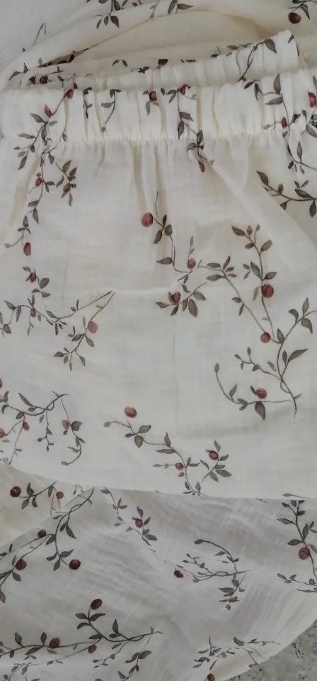 Debra S photo review